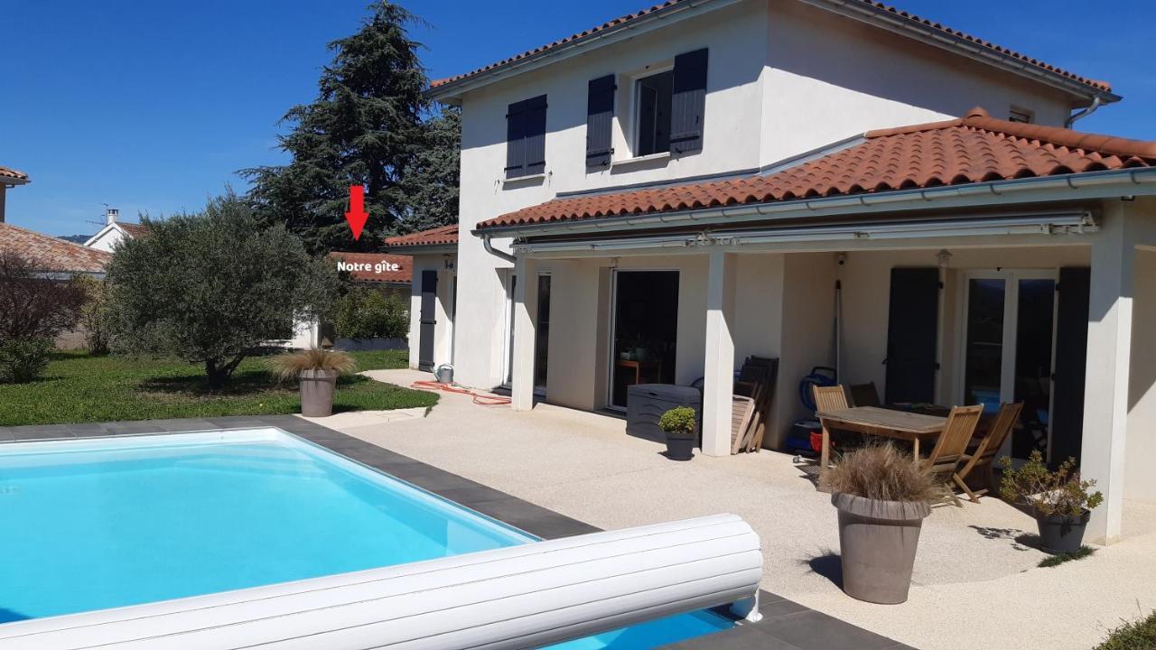 Bambou Avec Piscine